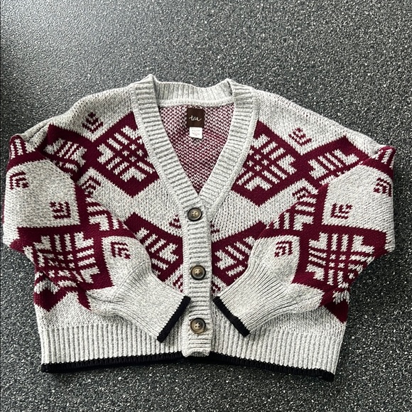 Tea Collection Other - Tea Collection Gray and Red Fair Isle Sweater